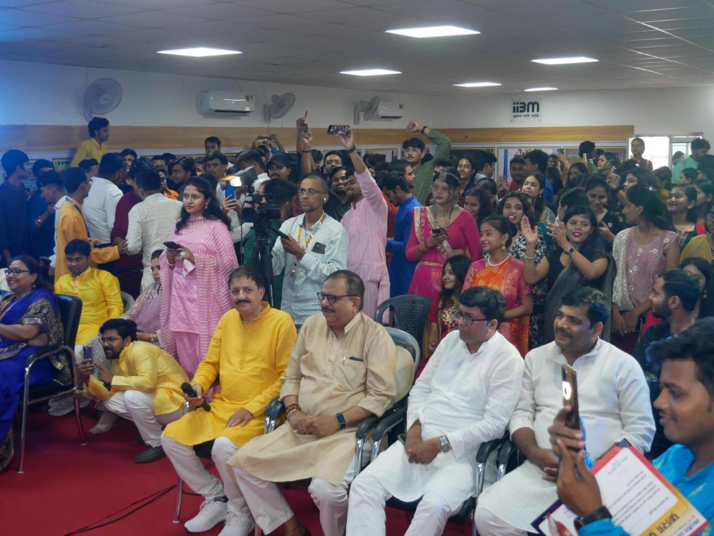 नृत्योत्सव 2.0 - Navratri Dance Competition at IIBM Patna